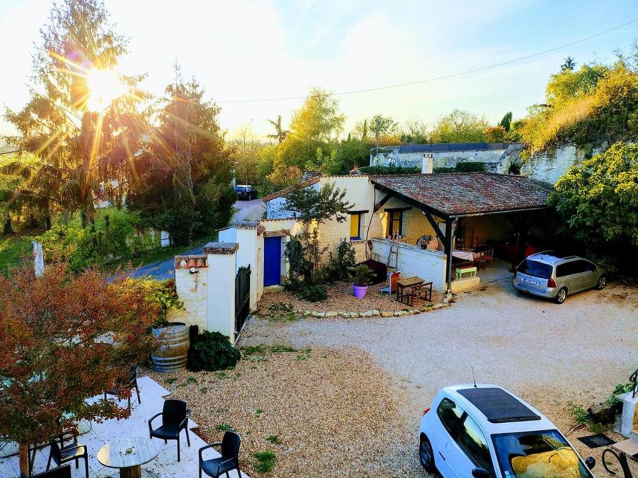 Manoir Le Cristal Futuroscope -20 Poucent Sur Les Nuitees Et -30 Pourcent Sur Le Futuroscpe ! Beaumont (Vienne) Exteriér fotografie